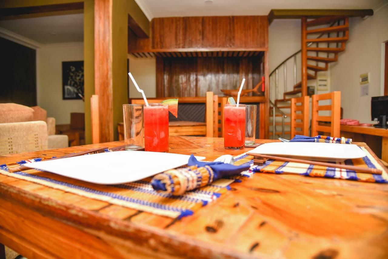 Equatorial Divers Lodge 阿杜环礁 外观 照片